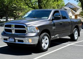 2020 RAM 1500 CLASSIC CREW CAB PICKUP GRANITE CRYSTAL METALLIC CLEARCOAT AUTOMATIC - Capital City Auto