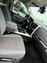 2016 RAM 1500 CREW CAB PICKUP V8, HEMI, 5.7 LITER BIG HORN PICKUP 4D 5 1/2 FT