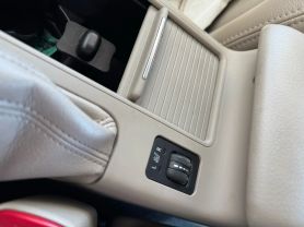 2009 SUBARU LEGACY SEDAN 6-CYL, 3.0 LITER 3.0 R LIMITED SEDAN 4D