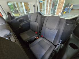 2017 Ford Transit Connect Passengerxl Van 4d - Image 17