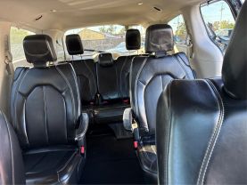 2020 CHRYSLER VOYAGER VAN V6, 3.6 LITER LXI MINIVAN 4D