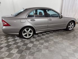 2006 MERCEDES-BENZ C-CLASS