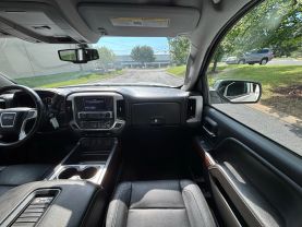 2018 GMC SIERRA 1500 CREW CAB PICKUP V8, ECOTEC3, 5.3 LITER SLT PICKUP 4D 5 3/4 FT