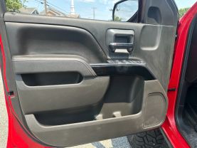 2016 CHEVROLET SILVERADO 1500 CREW CAB PICKUP V8, ECOTEC3, 5.3 LITER Z71 LT PICKUP 4D 5 3/4 FT