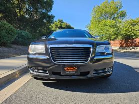 2012 CHRYSLER 300 LIMITED SEDAN 4D
