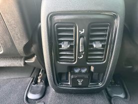 2020 JEEP GRAND CHEROKEE SUV V6, VVT, 3.6 LITER LIMITED SPORT UTILITY 4D at T&T Repairables - used car dealership in Spencer, Indiana.