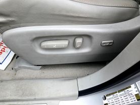 2011 LEXUS RX SUV V6, 3.5 LITER RX 350 SPORT UTILITY 4D