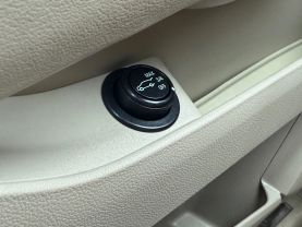 2016 CADILLAC SRX SUV V6, 3.6 LITER LUXURY COLLECTION SPORT UTILITY 4D
