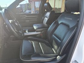 2021 RAM 1500 CREW CAB PICKUP V8, HEMI, 5.7 LITER LARAMIE PICKUP 4D 5 1/2 FT