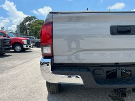 2021 TOYOTA TACOMA DOUBLE CAB PICKUP V6, 3.5 LITER SR5 PICKUP 4D 5 FT