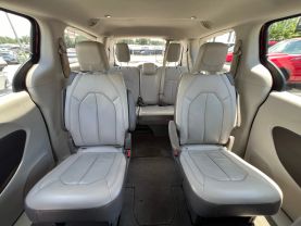 2017 CHRYSLER PACIFICA VAN V6, 3.6 LITER TOURING-L MINIVAN 4D