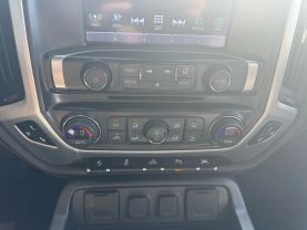 2018 GMC SIERRA 1500 CREW CAB PICKUP V8, ECOTEC3, 5.3 LITER SLT PICKUP 4D 5 3/4 FT