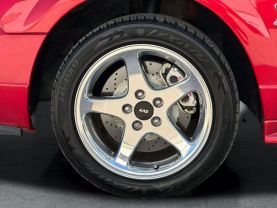 2001 FORD MUSTANG CONVERTIBLE V8, 32V, 4.6 LITER COBRA CONVERTIBLE 2D