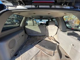 2005 Chevrolet Tahoe - Image 17