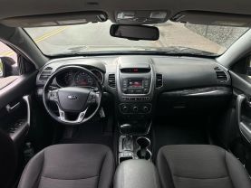 2014 KIA SORENTO SUV 4-CYL, GDI, 2.4 LITER LX SPORT UTILITY 4D