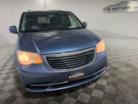 2012 CHRYSLER TOWN & COUNTRY