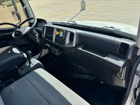 2018 HINO 258 PICKUP - 258ALP