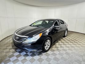 2014 HYUNDAI SONATA SEDAN 4-CYL, 2.4 LITER GLS SEDAN 4D