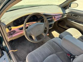 1998 BUICK CENTURY SEDAN V6, 3.1 LITER CUSTOM SEDAN 4D