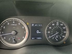 2017 HYUNDAI TUCSON SUV 4-CYL, 2.0 LITER SE SPORT UTILITY 4D