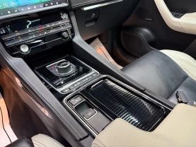2019 JAGUAR F-PACE