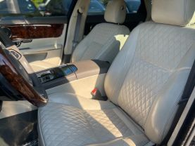 2016 Jaguar Xj - Image 28