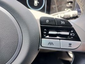 2022 HYUNDAI ELANTRA SEDAN 4-CYL, 2.0 LITER SEL SEDAN 4D at Motors On Wheels - used car dealership in Houston, Texas.