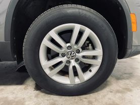 2015 VOLKSWAGEN TIGUAN SUV 4-CYL, TURBO, 2.0 LITER 2.0T S SPORT UTILITY 4D