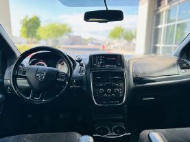 2017 DODGE GRAND CARAVAN PASSENGER PASSENGER V6, FLEX FUEL, 3.6 LITER SE PLUS MINIVAN 4D