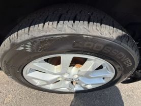 2013 Nissan Rogue Sv W/sl Pkg Sport Utility 4d - Image 11