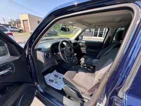 2017 JEEP PATRIOT SUV 4-CYL, 2.4 LITER LATITUDE SPORT UTILITY 4D