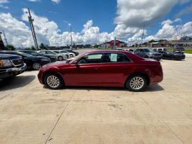 2014 CHRYSLER 300 SEDAN V6, 3.6 LITER 300 SEDAN 4D