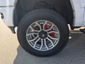 2021 RAM 1500 CREW CAB PICKUP V8, HEMI, 5.7 LITER LARAMIE PICKUP 4D 5 1/2 FT