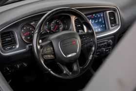 2020 Dodge Charger - Image 21