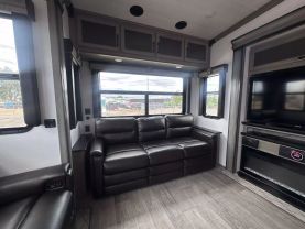 2022 KEYSTONE RV MONTANA FIFTH WHEEL -