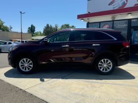 2017 KIA SORENTO SUV 4-CYL, GDI, 2.4 LITER LX SPORT UTILITY 4D