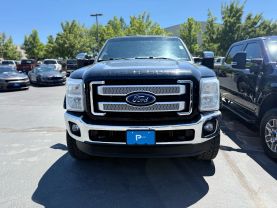 2016 FORD F350 SUPER DUTY CREW CAB PICKUP V8, TURBO DIESEL PLATINUM PICKUP 4D 6 3/4 FT