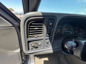 2004 GMC SIERRA 2500 CREW CAB PICKUP V8, 6.0 LITER SLT PICKUP 4D 6 1/2 FT