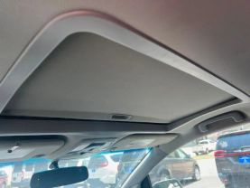 2015 TOYOTA SIENNA VAN V6, 3.5 LITER SE PREMIUM MINIVAN 4D