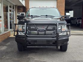 2017 Ford F350 Super Duty Crew Cablariat Pickup 4d 8 Ft - Image 4