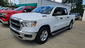 2023 Ram 1500 Crew Cab - Image 1