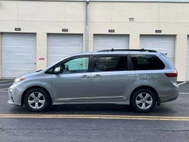 2018 TOYOTA SIENNA VAN GRAY AUTOMATIC - Iron Cars Inc