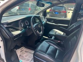 2015 TOYOTA SIENNA VAN V6, 3.5 LITER SE PREMIUM MINIVAN 4D