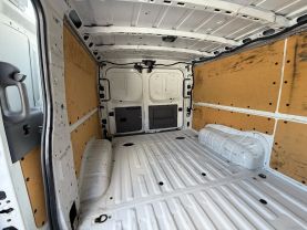 2018 NISSAN NV2500 HD CARGO