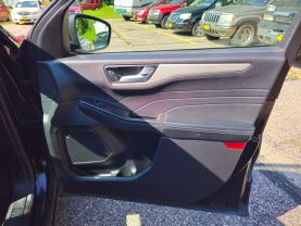 2022 FORD ESCAPE SUV 4-CYL, HYBRID, 2.5 LITER SEL HYBRID SPORT UTILITY 4D