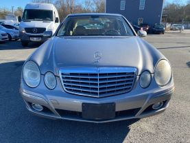 2009 MERCEDES-BENZ E-CLASS SEDAN V6, TURBO DIESEL, 3.0L E 320 BLUETEC SEDAN 4D