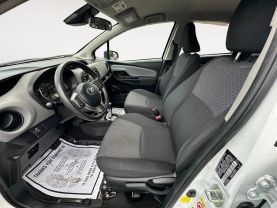 2017 TOYOTA YARIS HATCHBACK WHITE AUTOMATIC - CARPALACE, Chantilly, VA. 38.91645215435775, -77.47495885092432