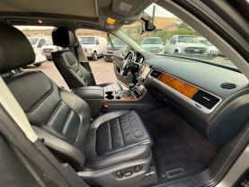2014 VOLKSWAGEN TOUAREG SUV V6, TURBO DIESEL, 3.0 LITER TDI SPORT SUV 4D