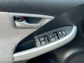 2012 TOYOTA PRIUS HATCHBACK 4-CYL, HYBRID, 1.8 LITER TWO HATCHBACK 4D