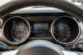 2015 Ford Mustang - Image 23